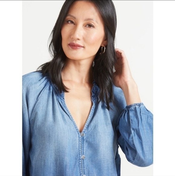 Anthropologie Cloth & Stone Ruffle Raglan Button Down Blouse - Picture 4 of 9